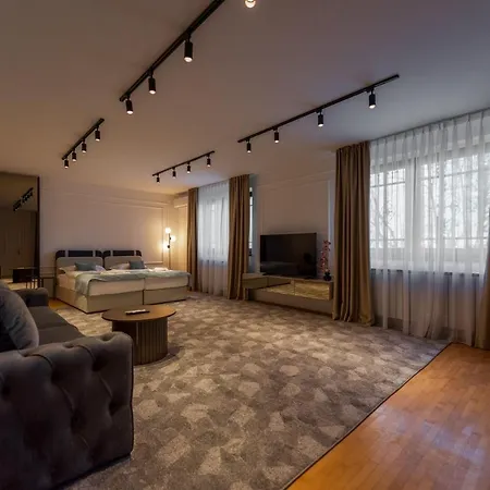Elegance Apartment *